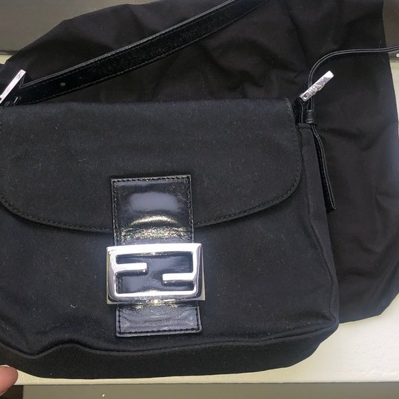 SOLD ♥Authentic Vintage Fendi Shoulderbag - Picture 11 of 15